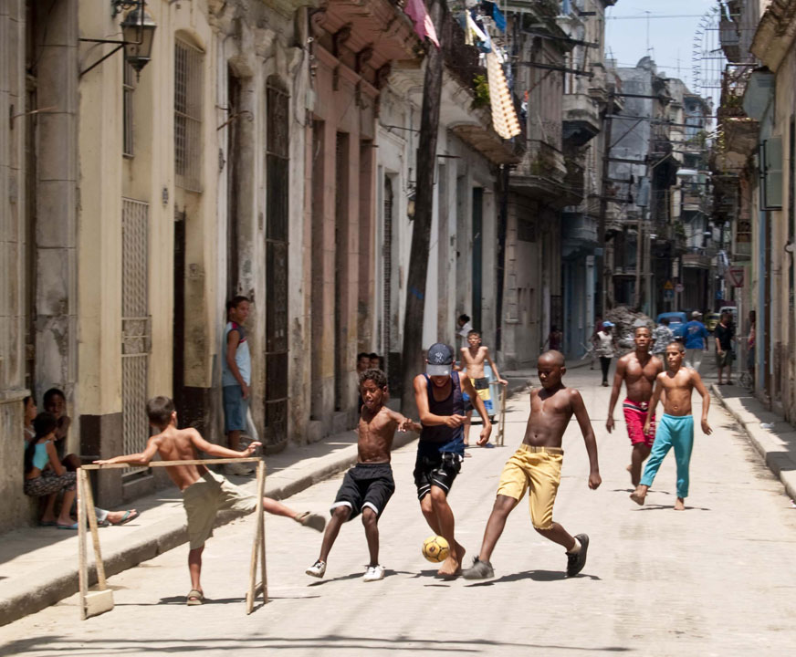 Boys play street soccer in old Havana. (Courtesy of David Smith-Soto)