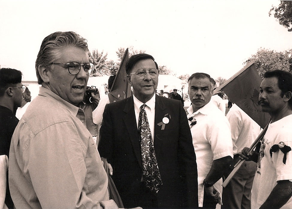 Mario Obledo, center. (Photo by Anthony Contreras, courtesy of the Obledo family)