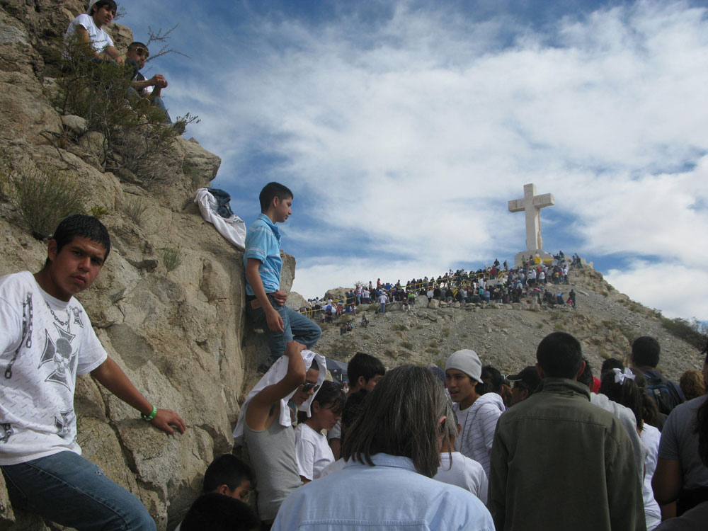 On the morning of October 31, an estimated 30,000 followers celebrated the Feast of Cristo Rey, an annual pilgrimage and Mass at Mount Cristo Rey. (John Del Rosario/Borderzine.com)