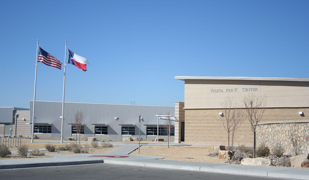Ysleta Pre-K Center, with 725 students and 100 employees, might suffer a budget cut for their programs. (Diana Amaro/Borderzine.com)
