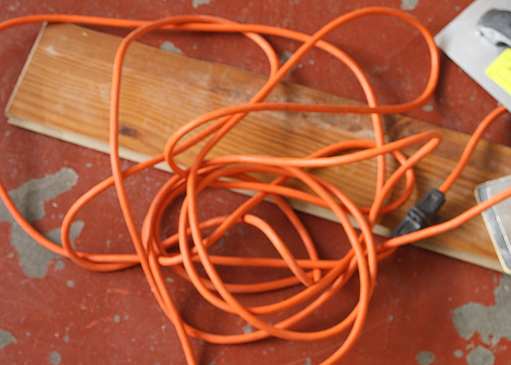 Extension cord. (Cheryl Howard/Borderzine.com)