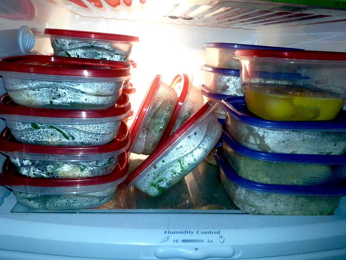 Green’s food for the week, mix of chicken and broccoli, all weighed and portioned. (Cristina Quinones/Borderzine.com)