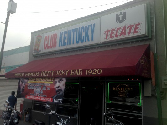 Club Kentucky front door