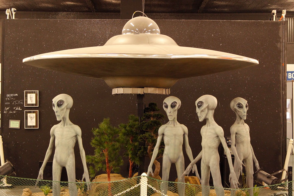 An installation at the UFO Museum and Study Center, Roswell, NM. (Ken Hudnall/Borderzine.com)