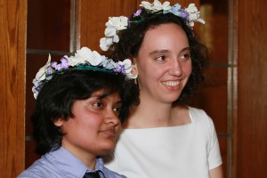 Prerna Lal, 28, and Lindsay Schubiner, 28, a same-sex bi-national couple, participate in the "first National DREAM wedding. (Luis Hernández/Borderzine.com)