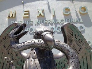 Bienvenidos a Mexico en Nuevo Progreso, Tamaulipas. (Sergio Chapa/Borderzine.com)